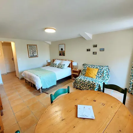 Kır Evi Les De Campardon